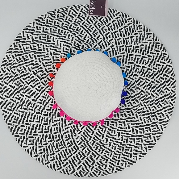 NWT Kooba Summer Pom Hat - Picture 1 of 8